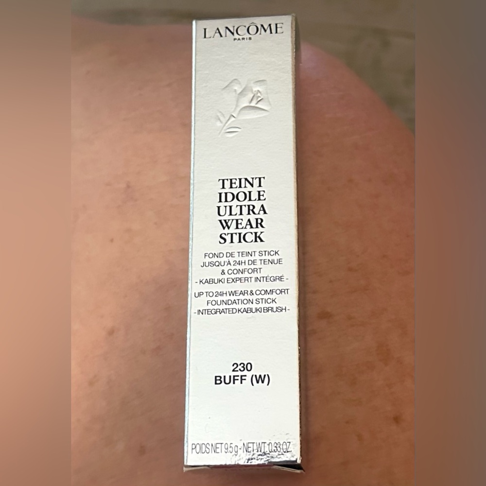 Lancome Teint Idol micro wear stick